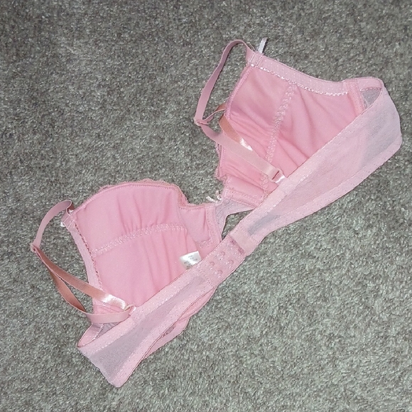 Pink Lace Underwire Bra Size 36B - Picture 2 of 6